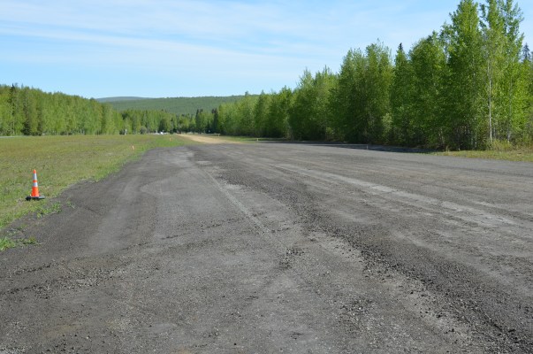 Old PAML runway (thru ~October 2013). 2850x20. That's nuts.